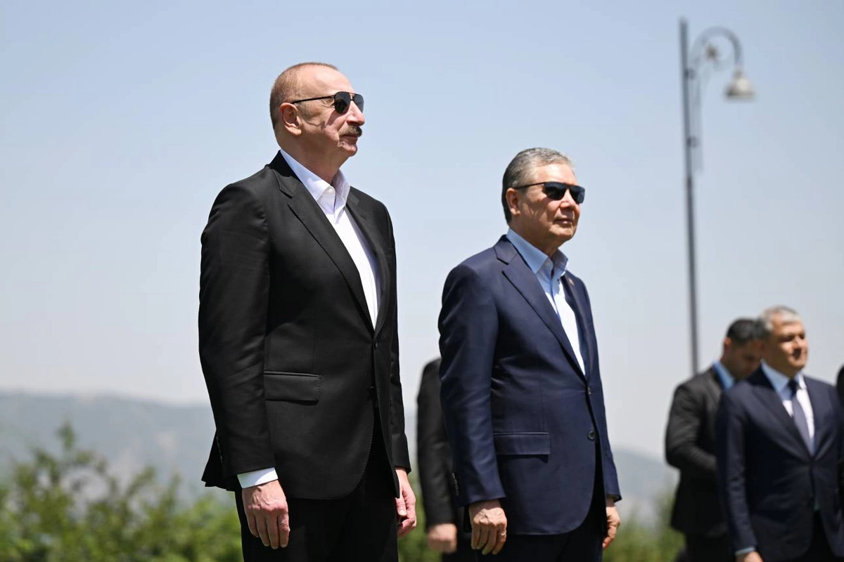 Qurbanqulu Berdiməhəmmədova Dostluq adlı Qarabağ atı hədiyyə edilib