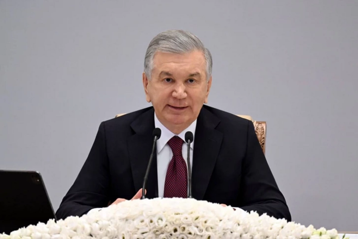 Шавкат Мирзиёев поздравил Ильхама Алиева