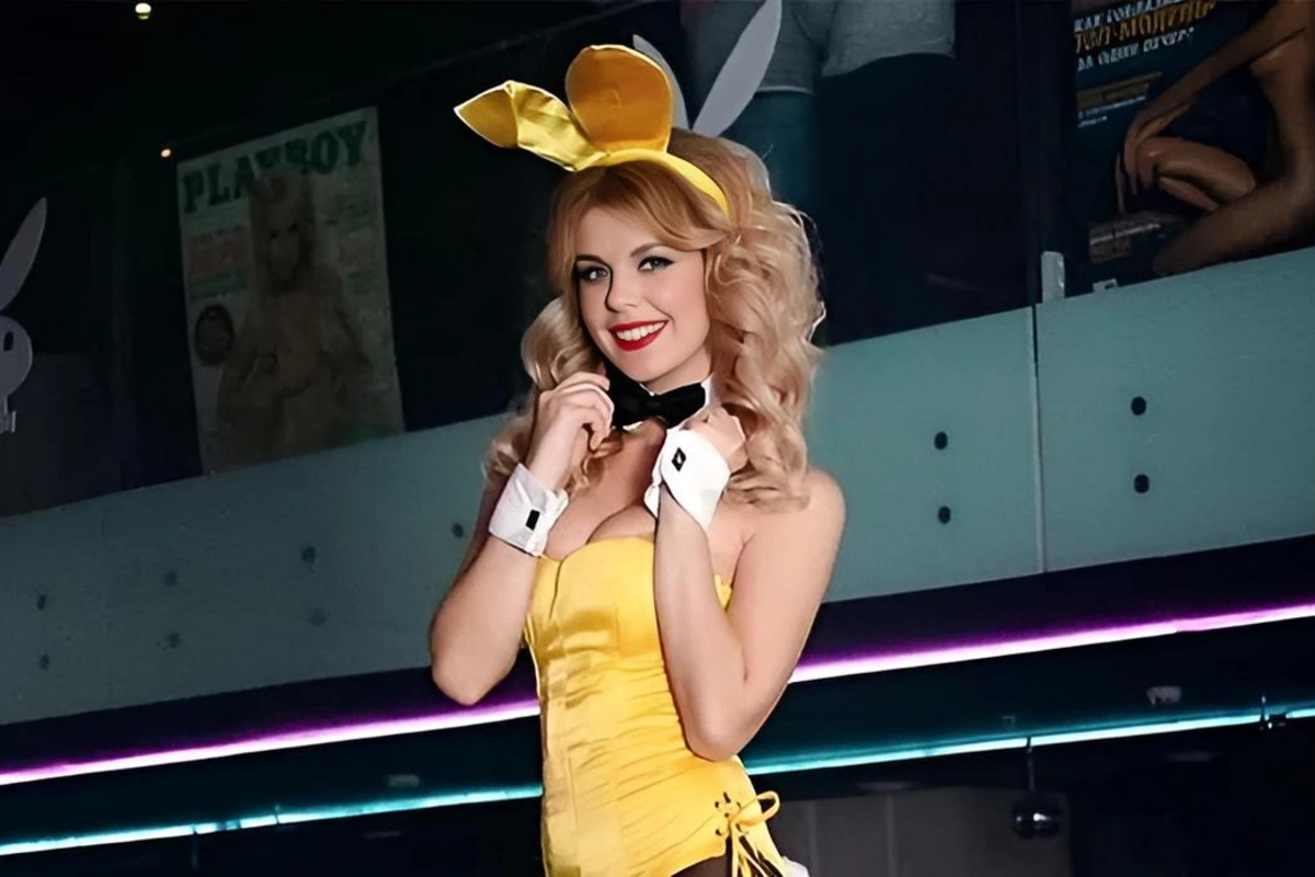 31 yaşlı Playboy ulduzu vəfat etdi 31 yaşlı Playboy ulduzu vəfat etdi
