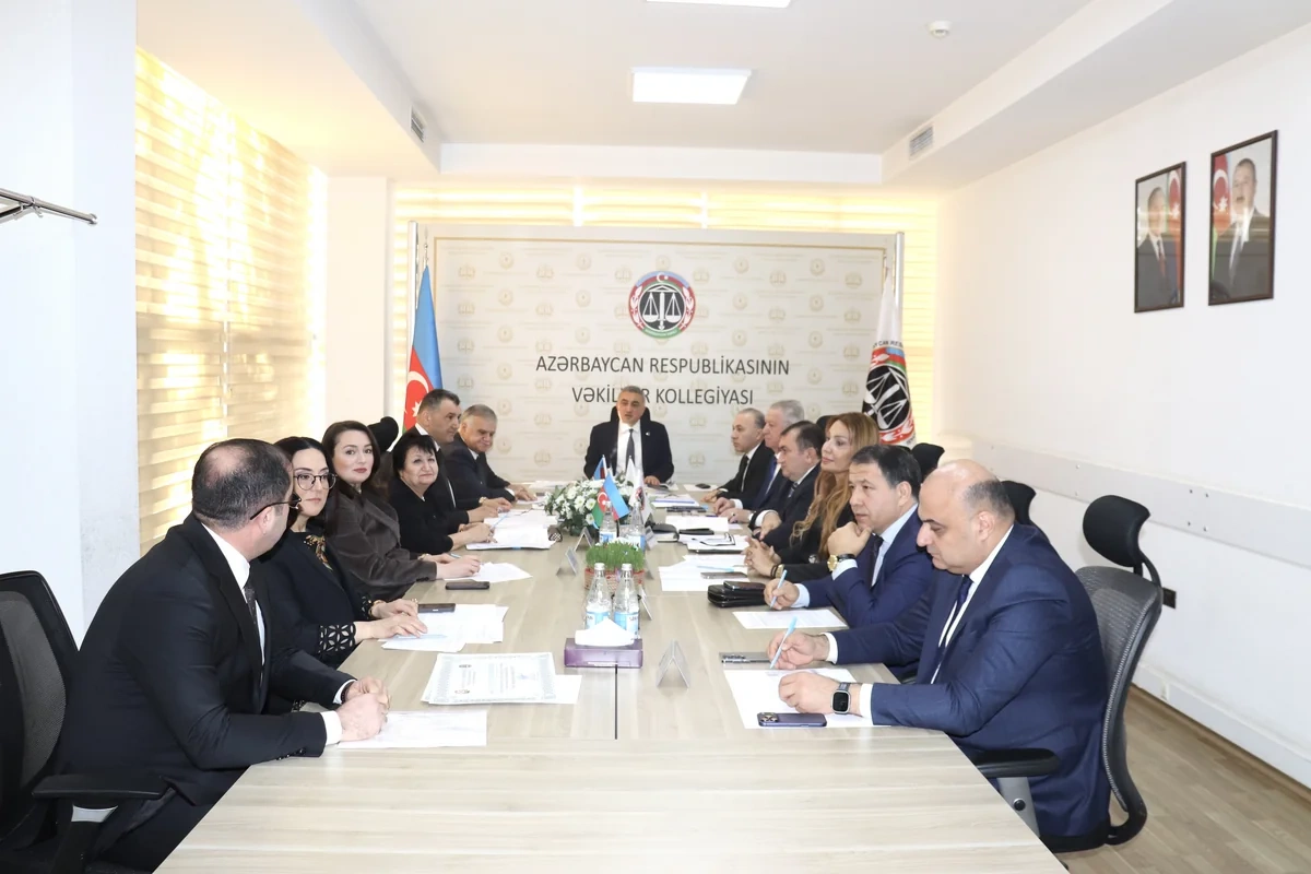Vəkillər Kollegiyasından bir vəkil xaric olunub, üçü cərimələnib