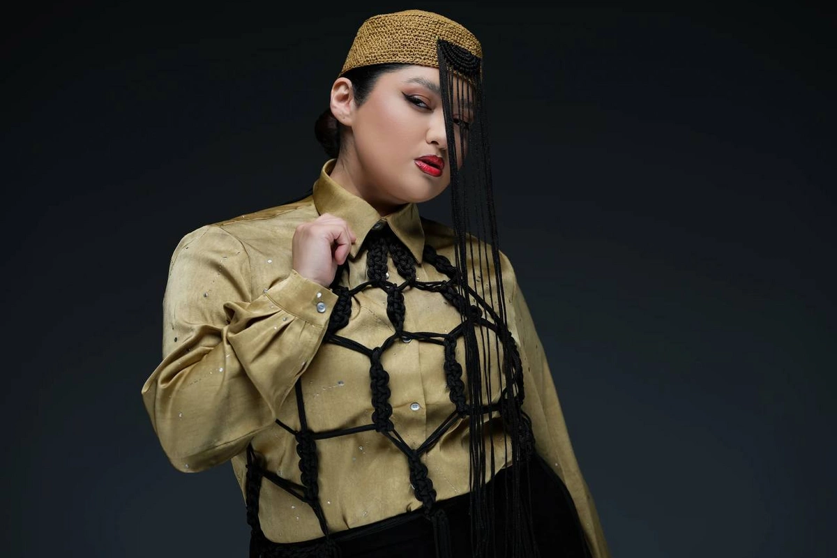 Nərmin Kərimbəyova Zəfər Bayramından oxudu