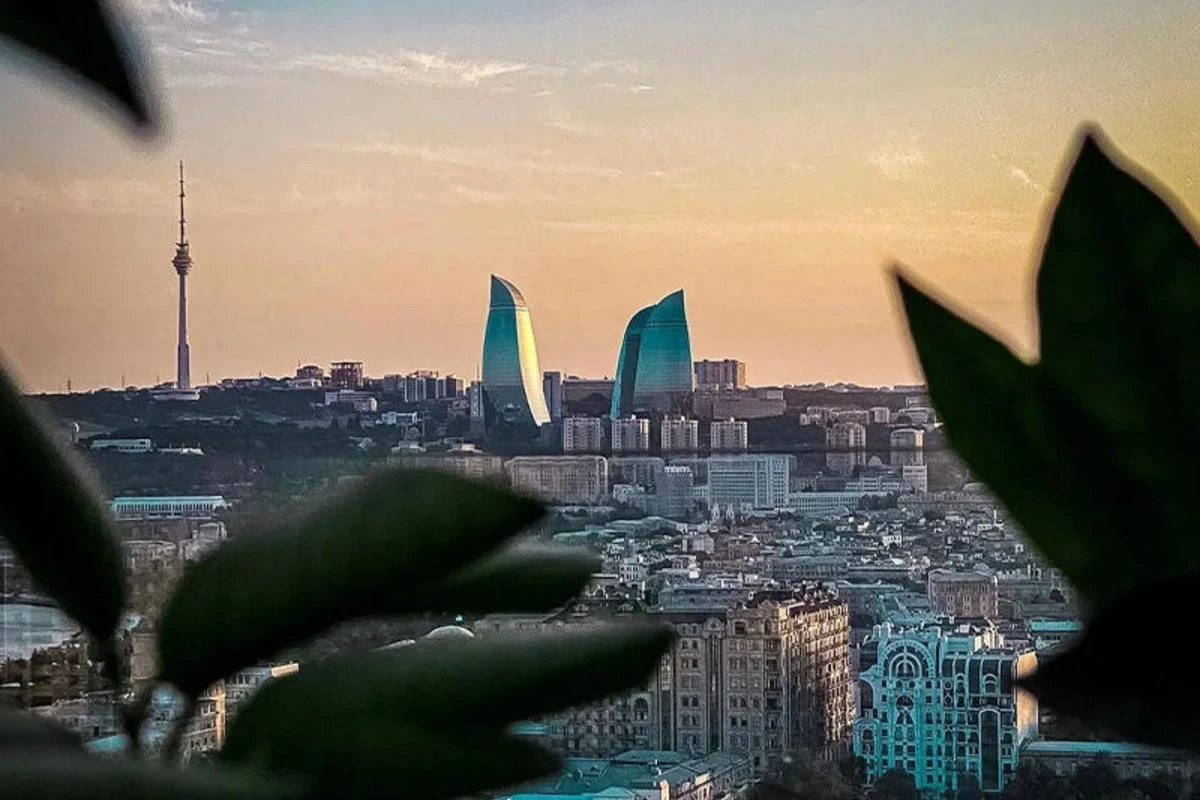 Weather forecast in Azerbaijan for tomorrow