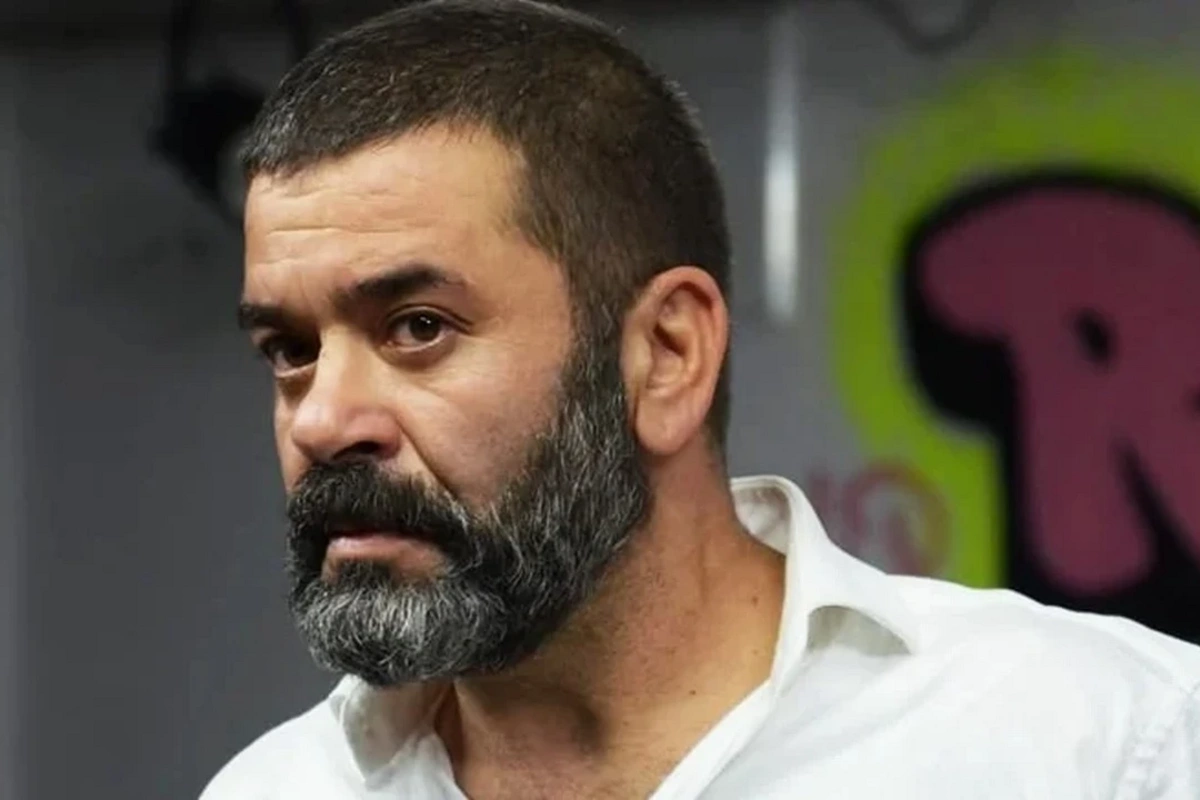 49 yaşlı aktyor təcili əməliyyat olundu - Ürəyinə stent qoyuldu