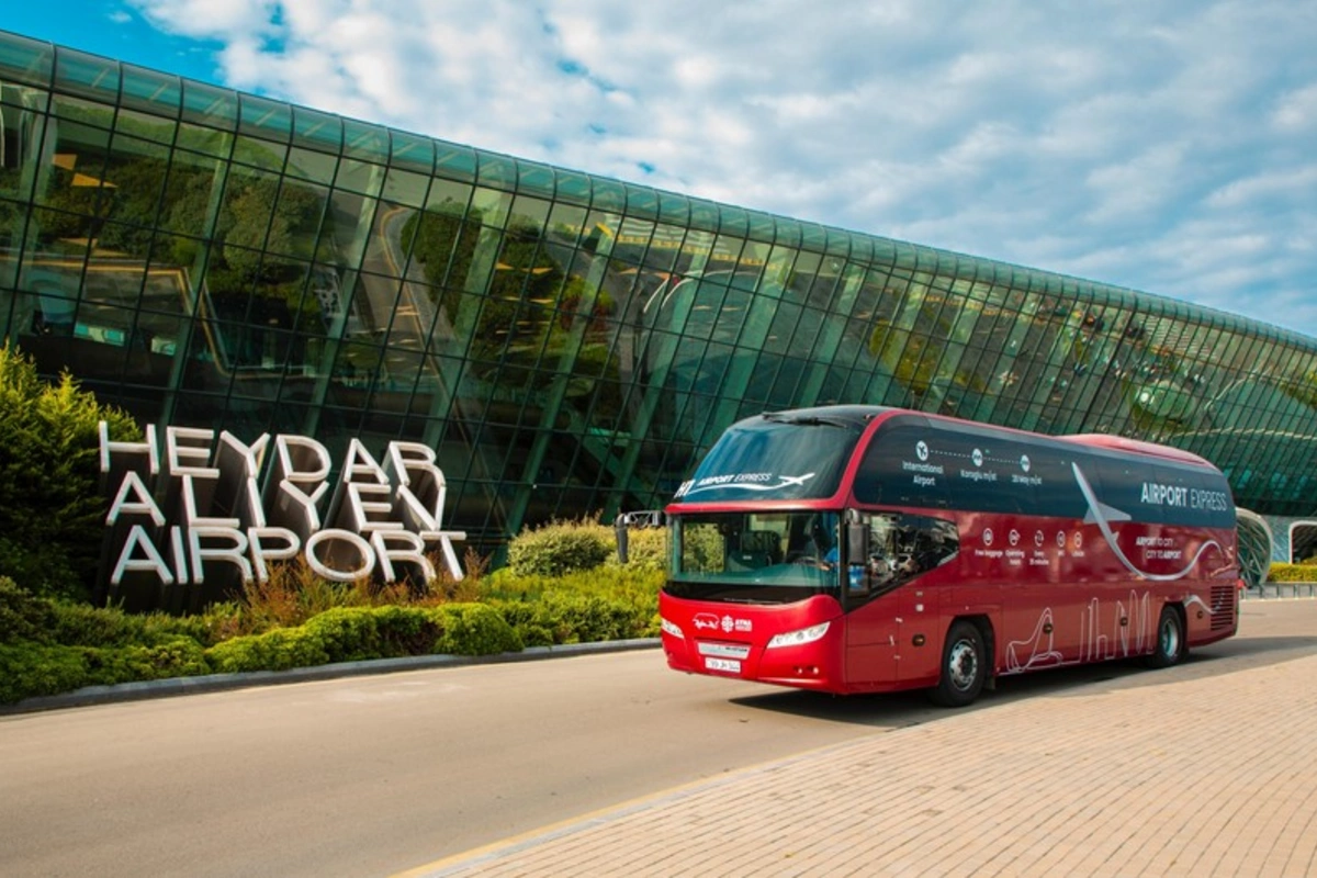 BakuBus: Hava limanı express avtobuslarından istifadə 2 dəfədən çox artıb