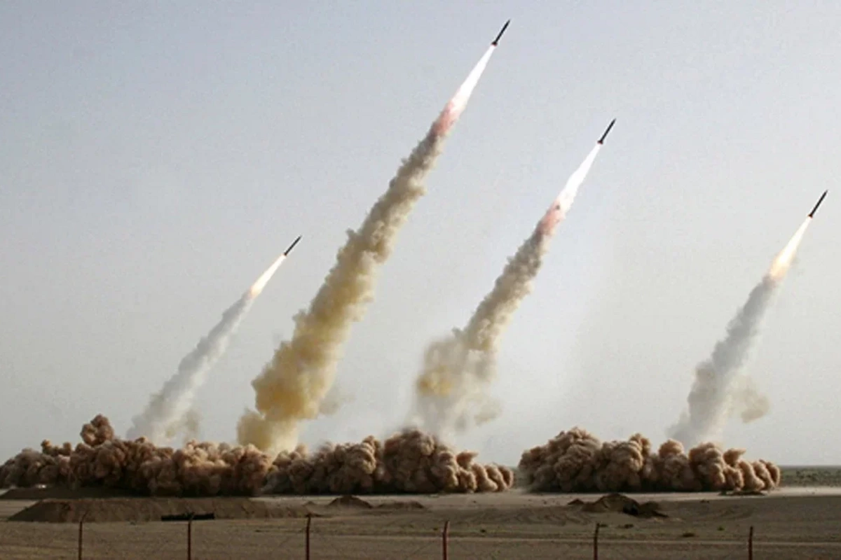 İran İsraildəki hərbi və aerokosmik obyektlərə zərbələr endirdiyini bildirib