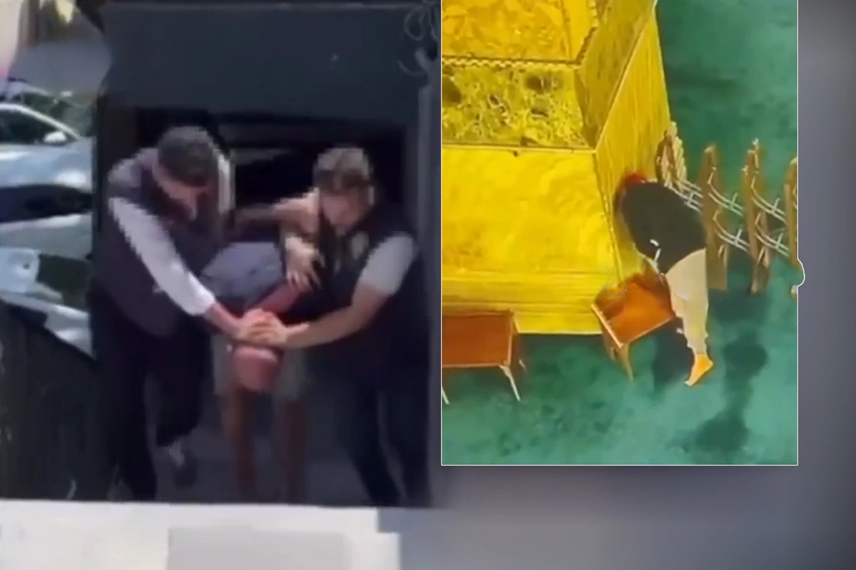 Attempted arson at the Hagia Sophia mosque: after prayer, an unknown person tried to set papers on fire Attempted arson at the Hagia Sophia mosque: after prayer, an unknown person tried to set papers on fire