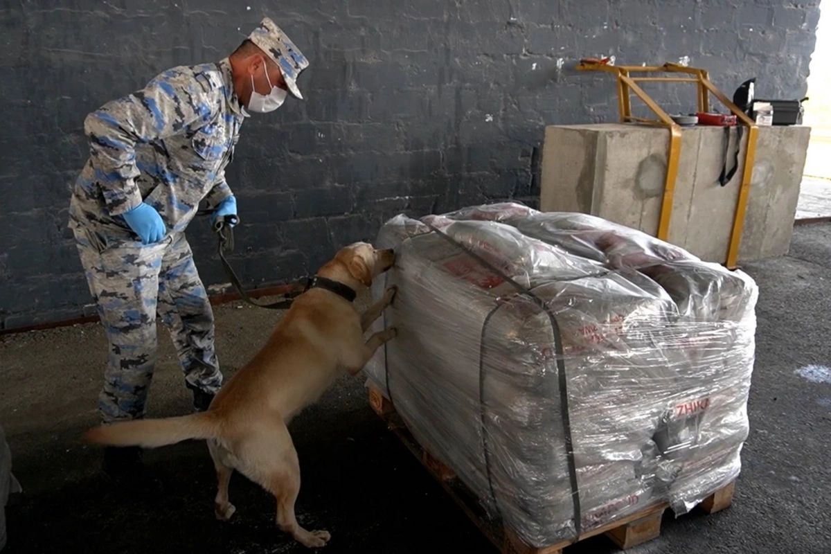 Astaradan 90 milyon dollarlıq narkotik keçirmək istəyənlər SAXLANILDI