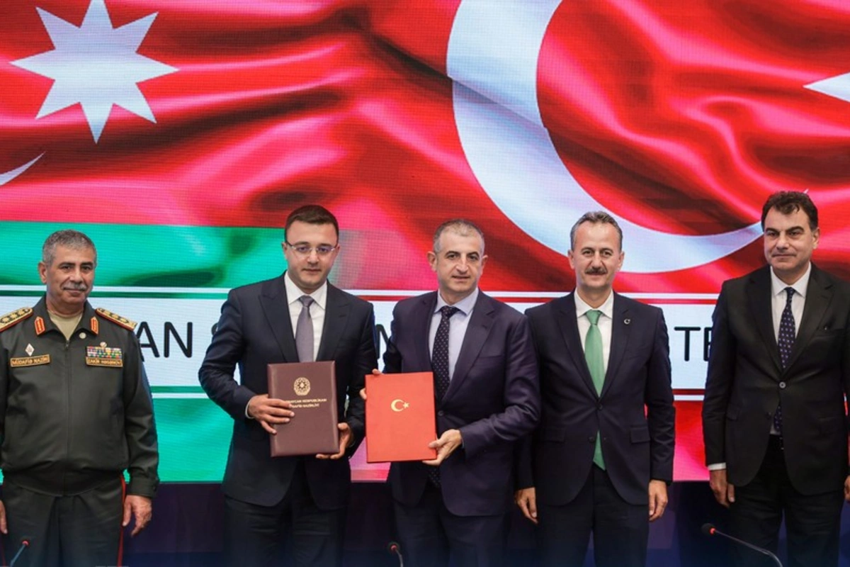 Müdafiə Nazirliyi Baykar şirkəti ilə Logistika Dəstəyi və Satış Müqaviləsi imzalayıb Müdafiə Nazirliyi Baykar şirkəti ilə Logistika Dəstəyi və Satış Müqaviləsi imzalayıb