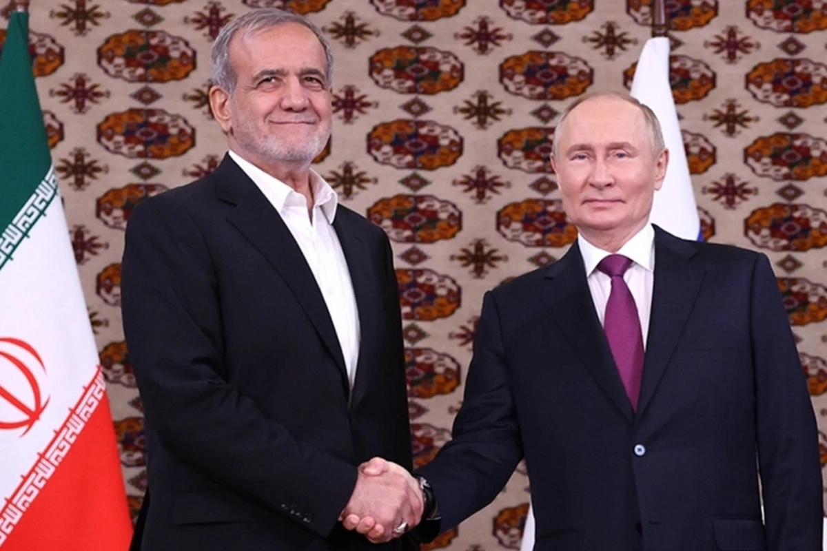 İran və Rusiya prezidentləri İranın nüvə proqramı ətrafında yaranmış böhranı müzakirə edib İran və Rusiya prezidentləri İranın nüvə proqramı ətrafında yaranmış böhranı müzakirə edib