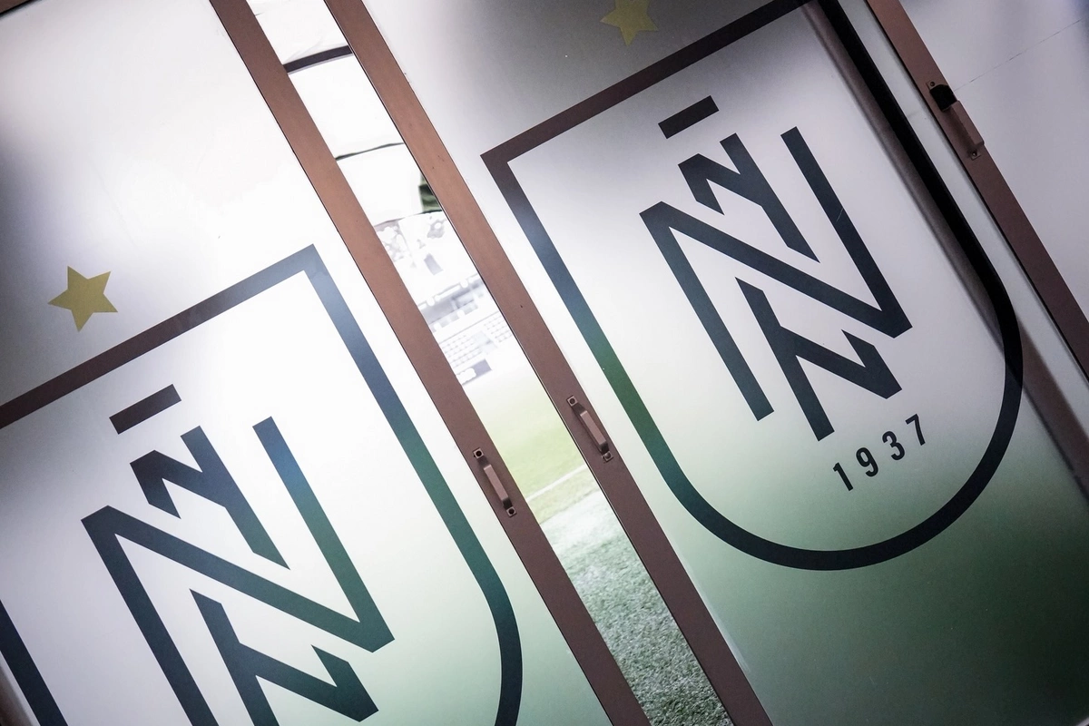 FIFA-dan geri addım: Neftçinin transfer qadağası ləğv edildi