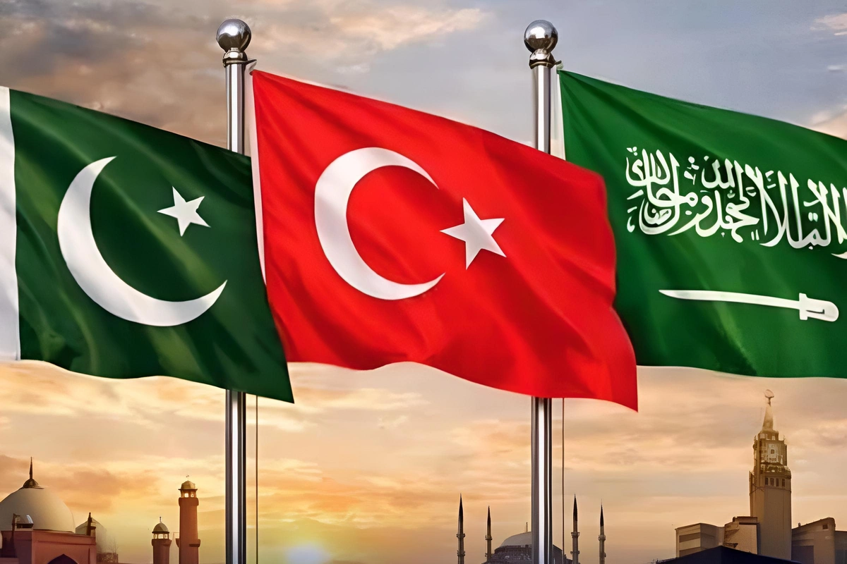 Yaxın Şərqdə yeni hərbi ittifaq - Müsəlman NATOsu məsələsi gündəmə qayıdır