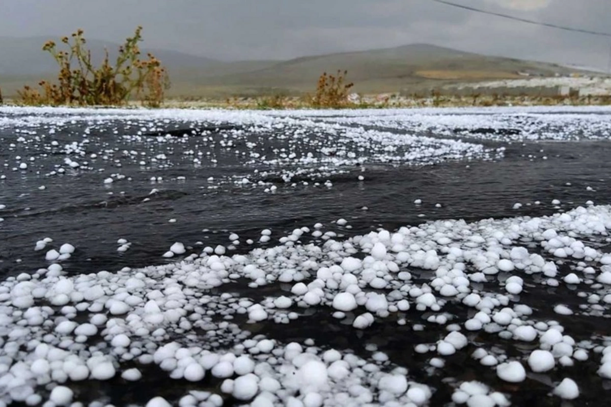 Western regions of Azerbaijan were hit by hail
