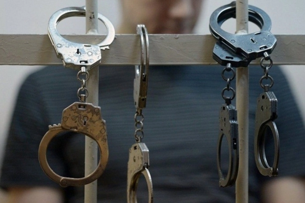 Vətəndaşın telefonunu oğurlayıb mobil tətbiqə müdaxilə edən şəxsi polis saxladı