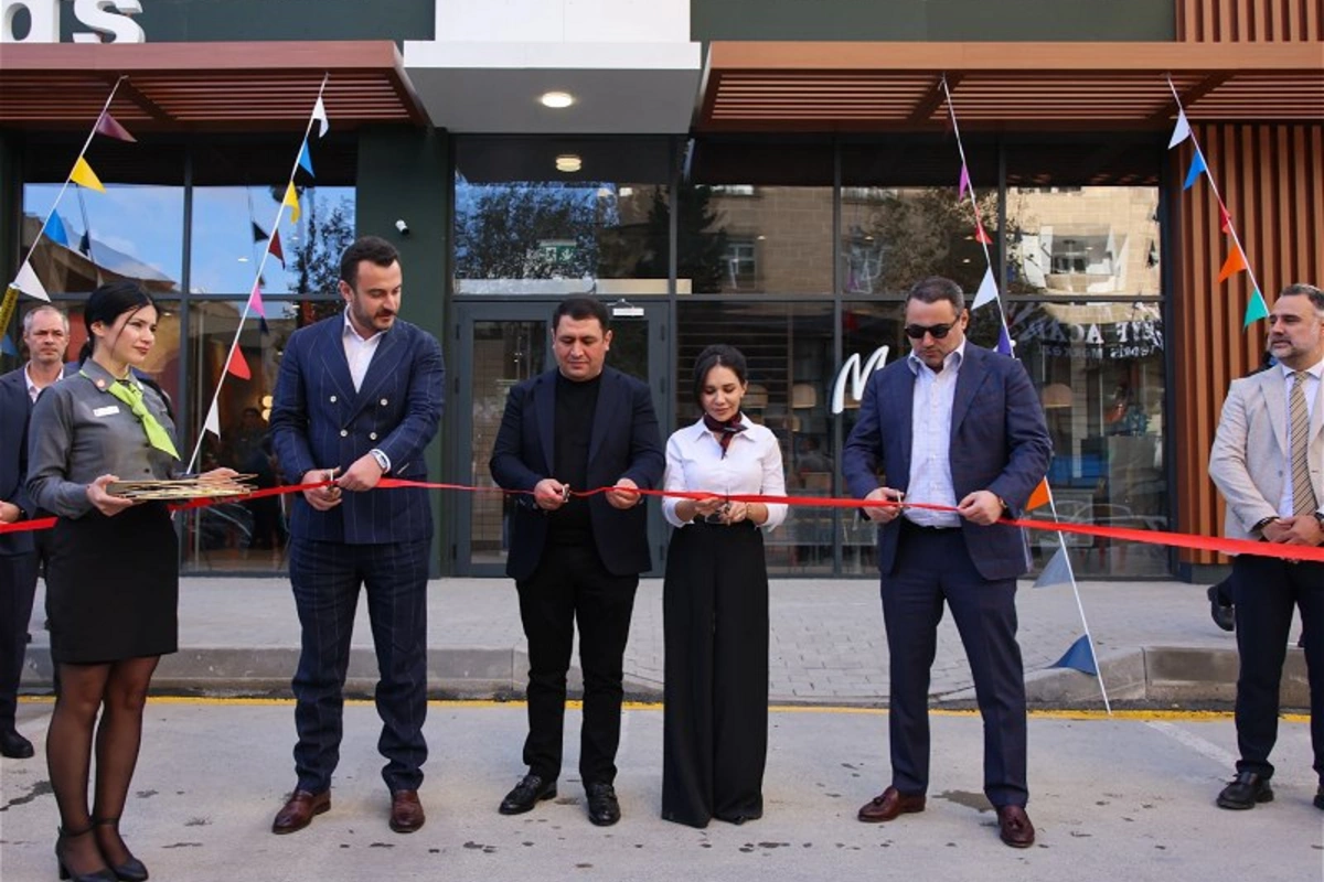 Xırdalanda ilk McDonald's restoranının açılışı olub Xırdalanda ilk McDonald's restoranının açılışı olub