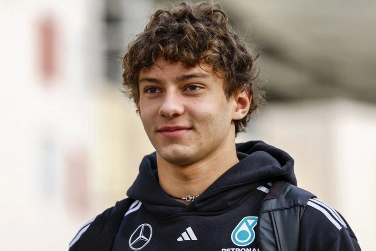 Mercedes pilotu Bakıdakı yarışda ikinci günün gərgin keçəcəyini düşünür Mercedes pilotu Bakıdakı yarışda ikinci günün gərgin keçəcəyini düşünür