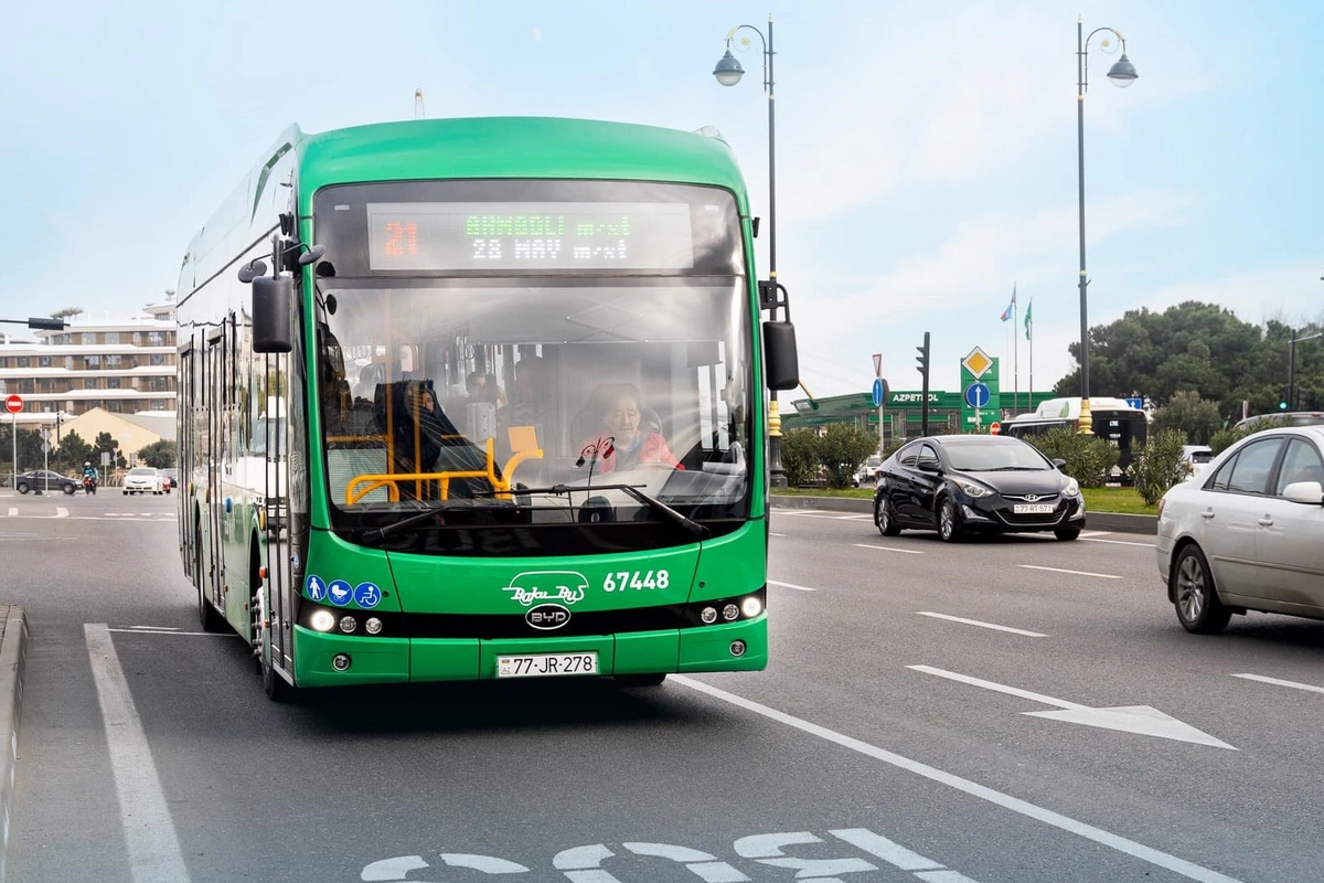 Bakıda avtobus zolaqları ilə bağlı YENİ AÇIQLAMA