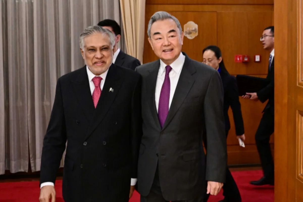 Çin və Pakistan Yaxın Şərqdə vəziyyətin sabitləşdirilməsi üzrə beş bəndlik təşəbbüs irəli sürüblər