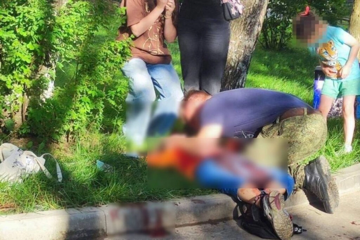 In Sergiev Posad, an unknown person stabbed a 9-year-old child in the neck In Sergiev Posad, an unknown person stabbed a 9-year-old child in the neck