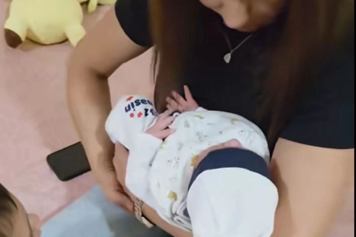 16 yaşında ana olan yeniyetmə sevgilisinə qoşulub sığınacaqdan QAÇDI: Polis hərəkətə keçdi