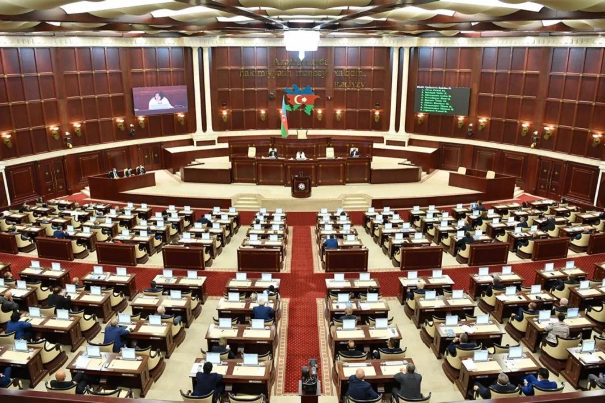The draft constitutional law regarding Corsica is supported in the parliament of Azerbaijan