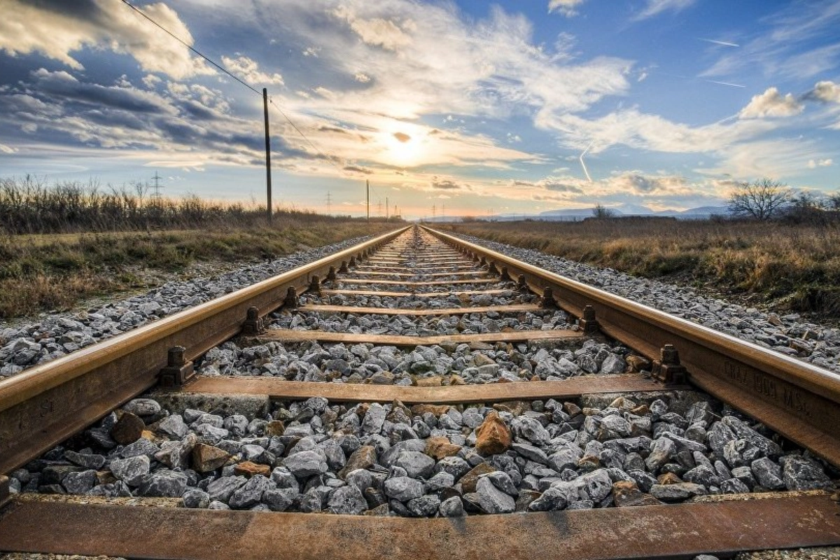 Naxçıvanda dəmir yollarının yenidən qurulmasına başlanılıb