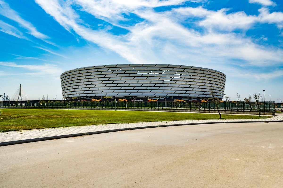 Borussiya Dortmunddan Bakı Olimpiya Stadionu ilə bağlı məzəli paylaşım
