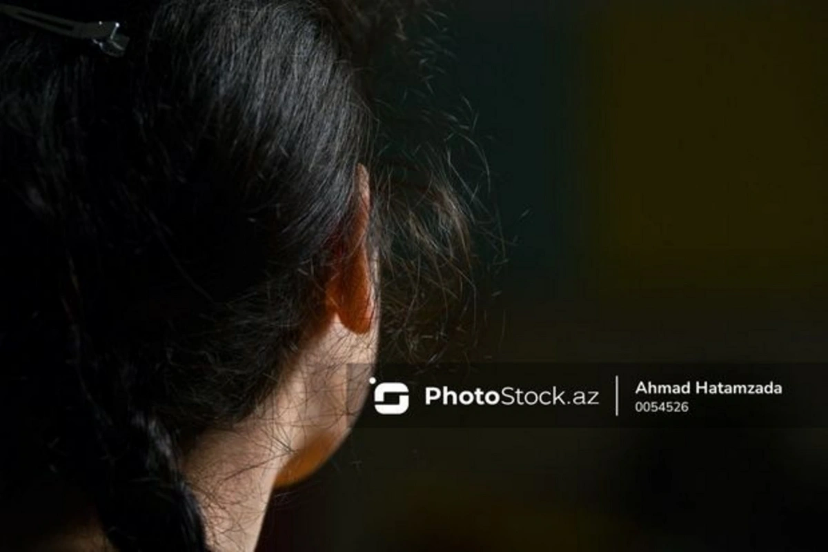 Bakıda 16 yaşlı qız itkin düşdü Bakıda 16 yaşlı qız itkin düşdü
