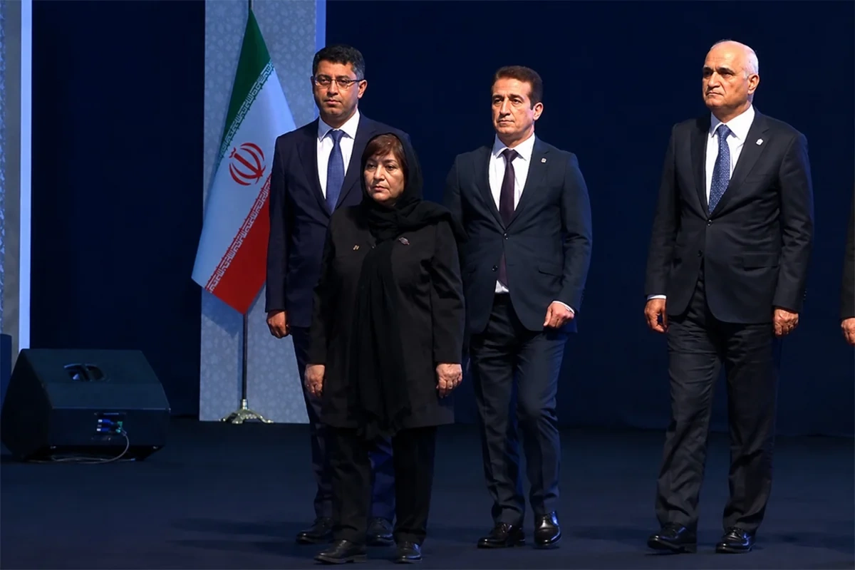 Azərbaycan nümayəndə heyəti Əli Xameneinin vida mərasimində iştirak edib