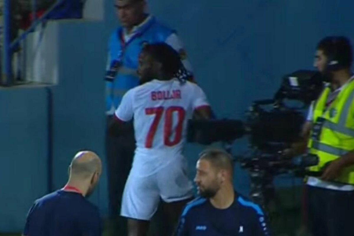 Araz-Naxçıvanın futbolçusu zədələndi