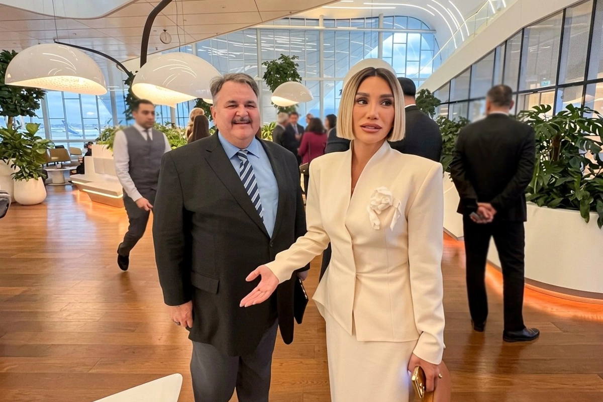 Qalmaqal yaşayan azərbaycanlı məşhurlar qalada bir araya gəldi