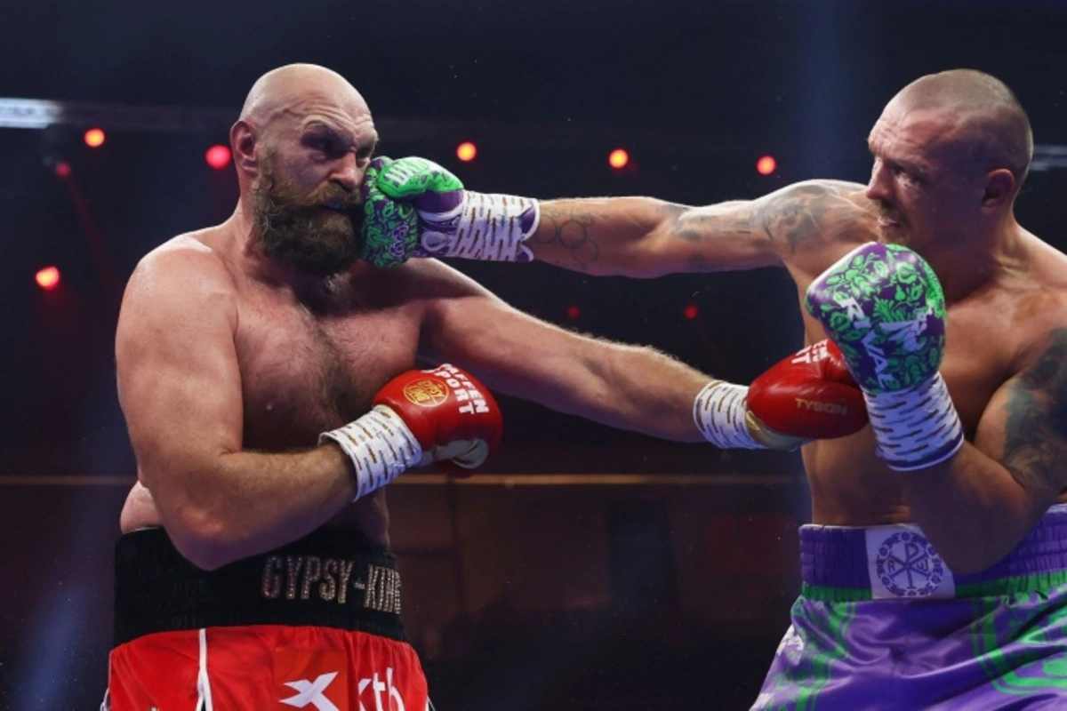 Usiklə Tayson Fyuri arasında revanş döyüşü keçirilib Usiklə Tayson Fyuri arasında revanş döyüşü keçirilib
