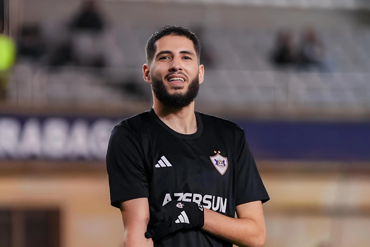 Yassin Benziyadan Qarabağla bağlı paylaşım - Hakim biabırçıdır