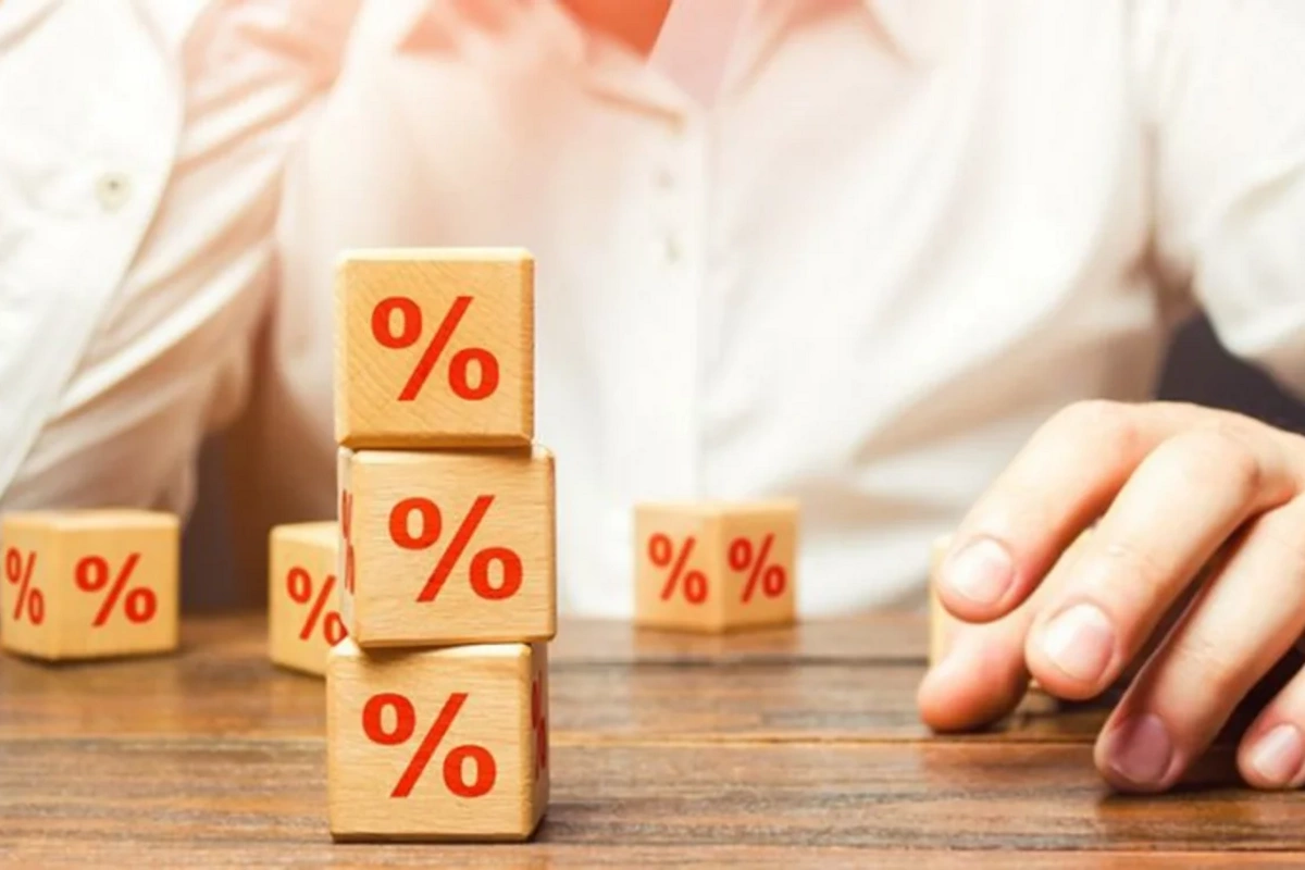 Is an increase in the maximum interest rate on protected deposits expected in Azerbaijan?