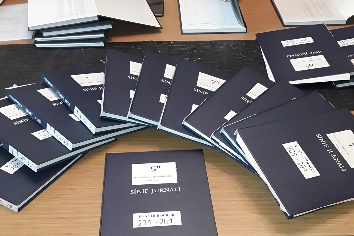 Paytaxt məktəblərində kağız jurnallar ləğv edilir