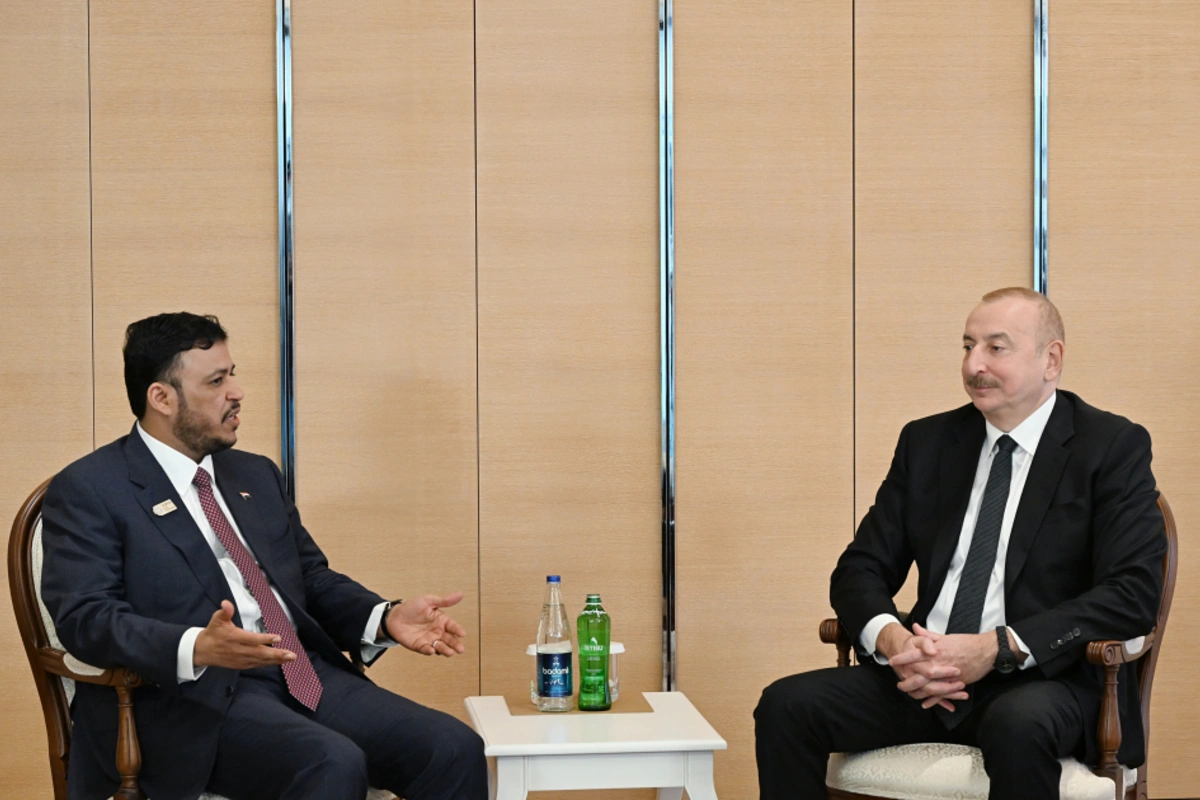 Azərbaycan Prezidenti İlham Əliyev Yəmənin vitse-prezidenti ilə görüşüb Azərbaycan Prezidenti İlham Əliyev Yəmənin vitse-prezidenti ilə görüşüb