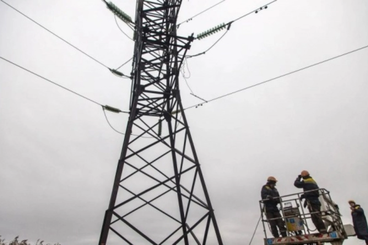 Rusiyanın hücumları nəticəsində Ukraynanın bir neçə vilayətində elektrik kəsilib