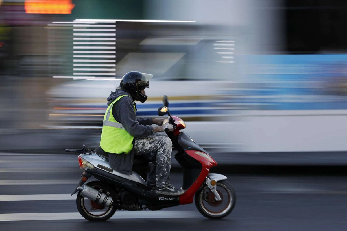 Вниманию водителей мопедов: вступили в силу новые правила