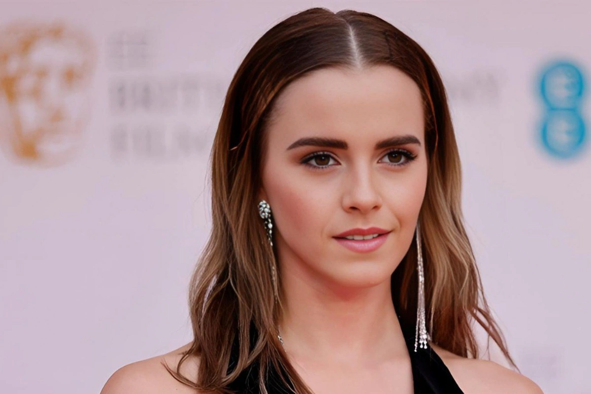 Harri Potterin ulduzu Emma Uotson filmlə bağlı Türkiyəyə gedir Harri Potterin ulduzu Emma Uotson filmlə bağlı Türkiyəyə gedir