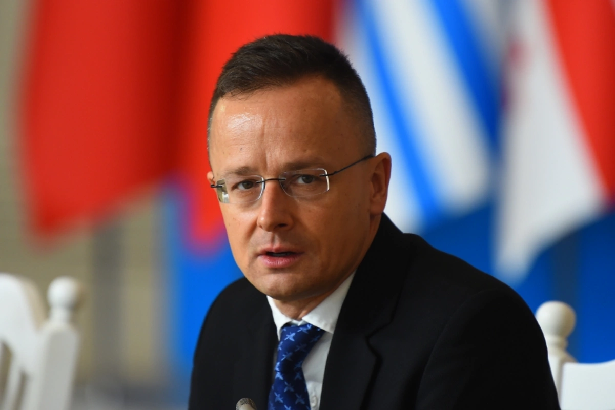 Macarıstan İrandakı səfirliyini müvəqqəti olaraq Bakıya köçürüb Macarıstan İrandakı səfirliyini müvəqqəti olaraq Bakıya köçürüb