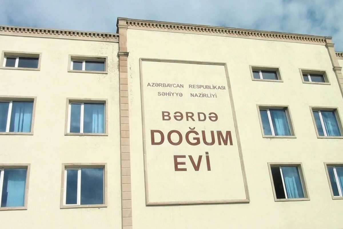 Səhv qan köçürülməsi gənc ananı komaya saldı - İDDİA Səhv qan köçürülməsi gənc ananı komaya saldı - İDDİA