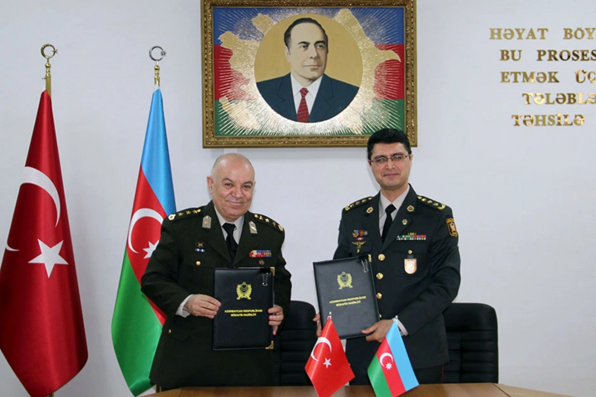 17-ci Azərbaycan-Türkiyə Yüksək Səviyyəli Hərbi Dialoq İclası yekunlaşıb