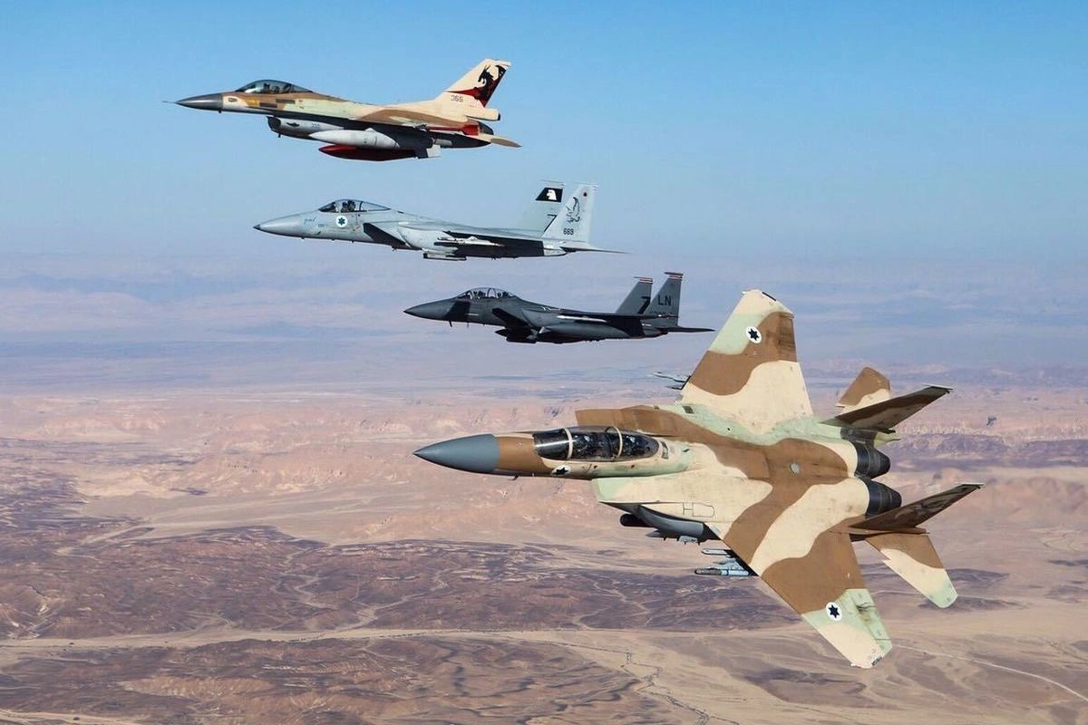 Israel has begun bombing the area of Tehran where Khamenei's bunker is located Israel has begun bombing the area of Tehran where Khamenei's bunker is located