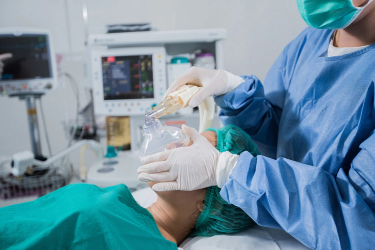 Pasiyenti komaya salan estetik cərrah və anestezioloqun istintaqı yekunlaşıb: Məhkəmə başlayır