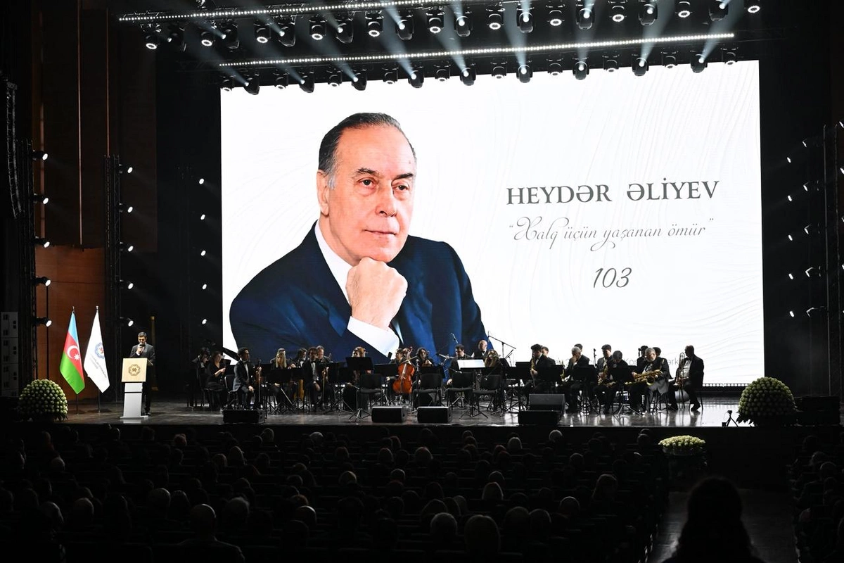 AHİK-in təşkilatçılığı ilə Ümummilli Lider Heydər Əliyevin xatirəsinə həsr olunmuş tədbir keçirilib
