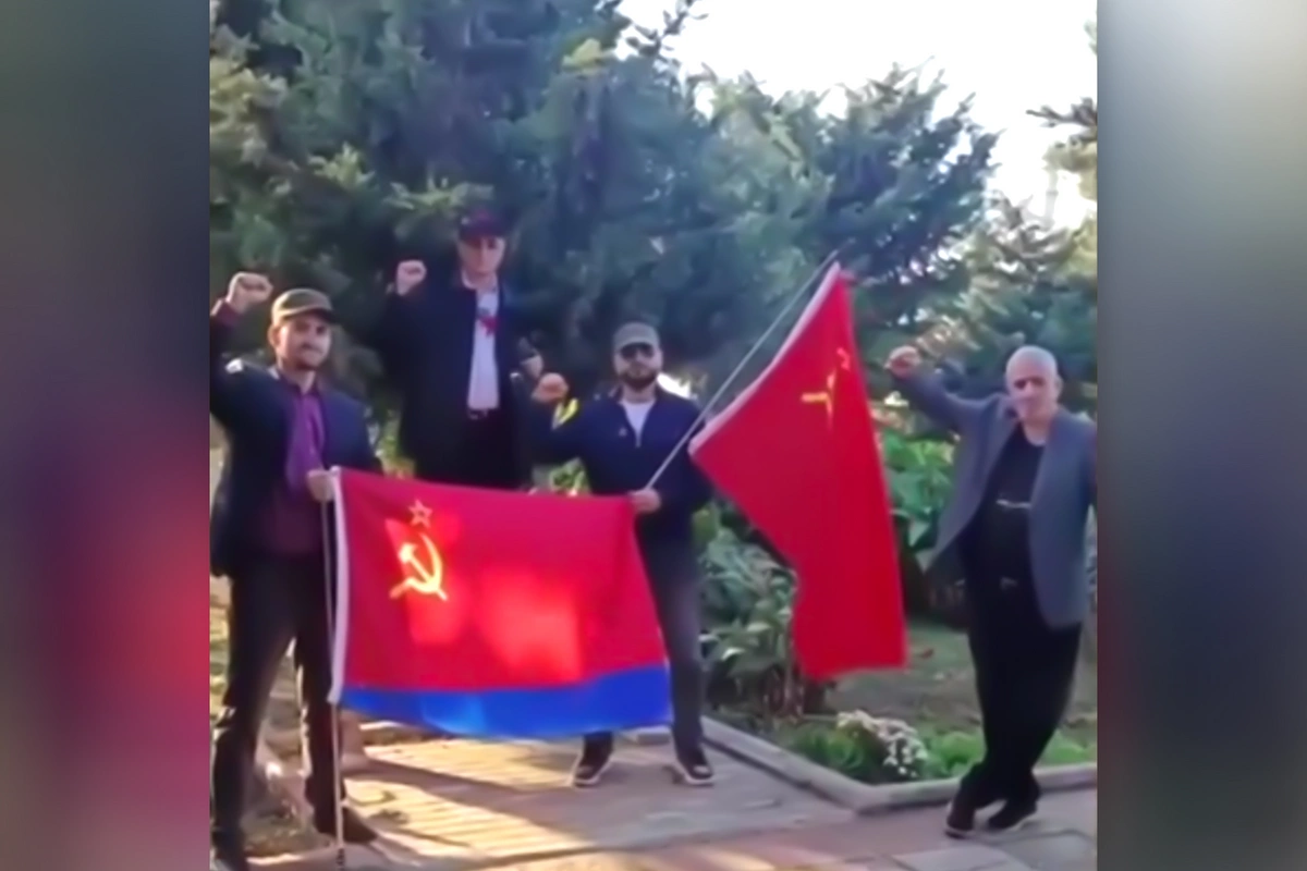 Арестованы лица, размахивавшие флагами СССР в Баку