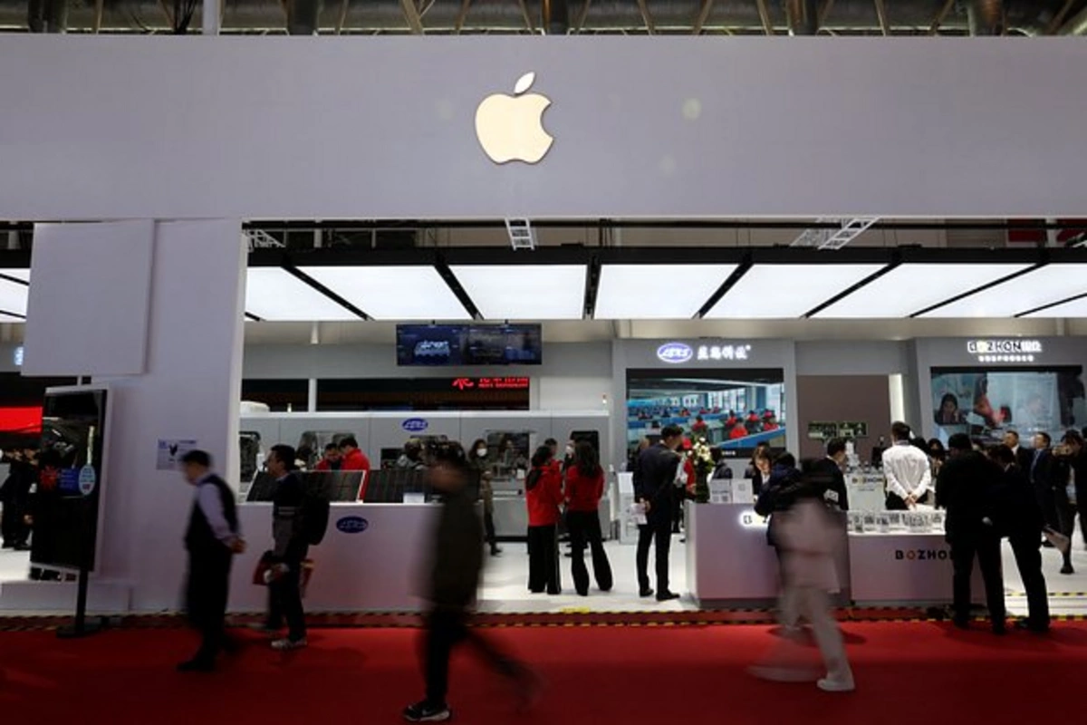 New iPhone will get a record battery New iPhone will get a record battery