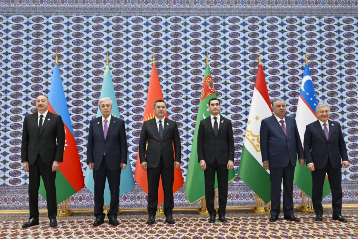 Azərbaycan Mərkəzi Asiya ilə münasibətlərdə yeni mərhələyə qədəm qoyub