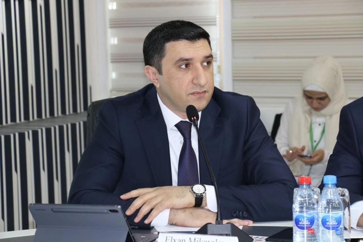 Sədrin müşaviri sektor müdiri oldu