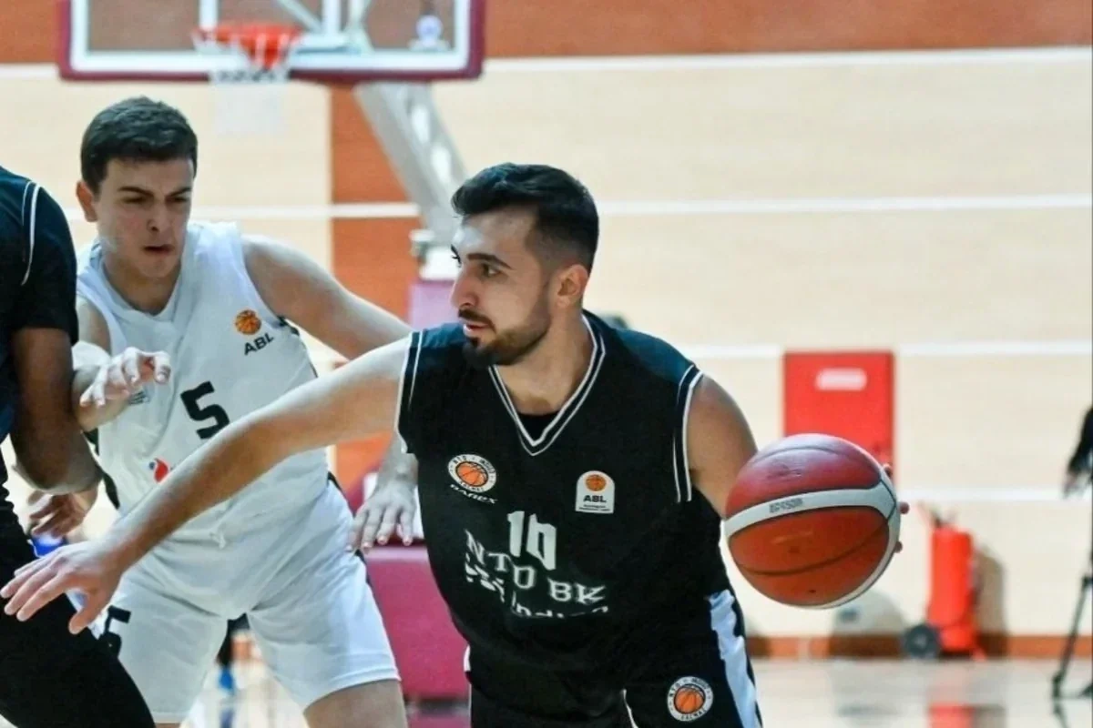 Sumqayıt Elşad Şirzadovu heyətinə qatıb