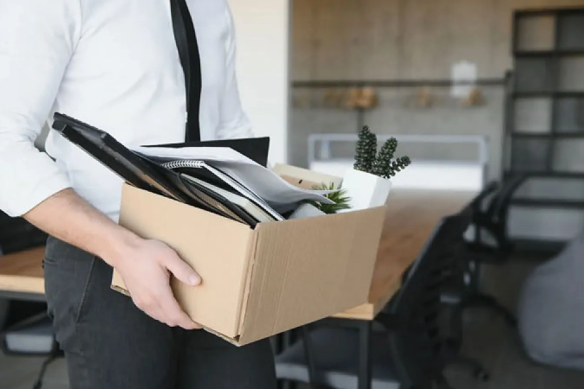 Bu halda əməkdaş işdən çıxarıla bilər